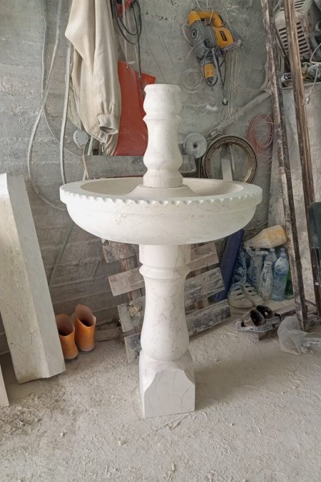 نافورة الرونق الكلاسيكي